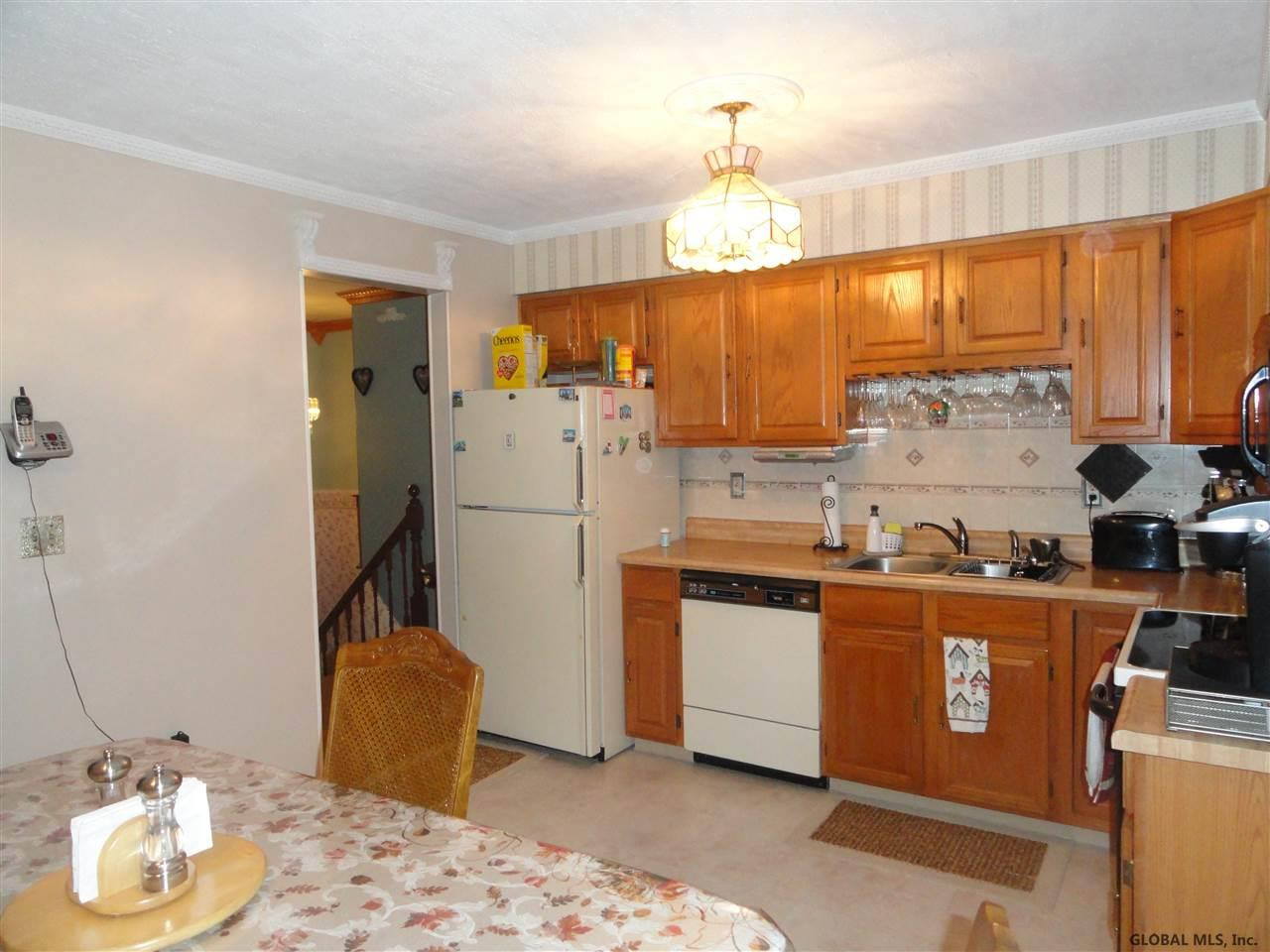 42 Dowling Road Colonie, NY 12205 - Photo 15 of 25 Photo 15