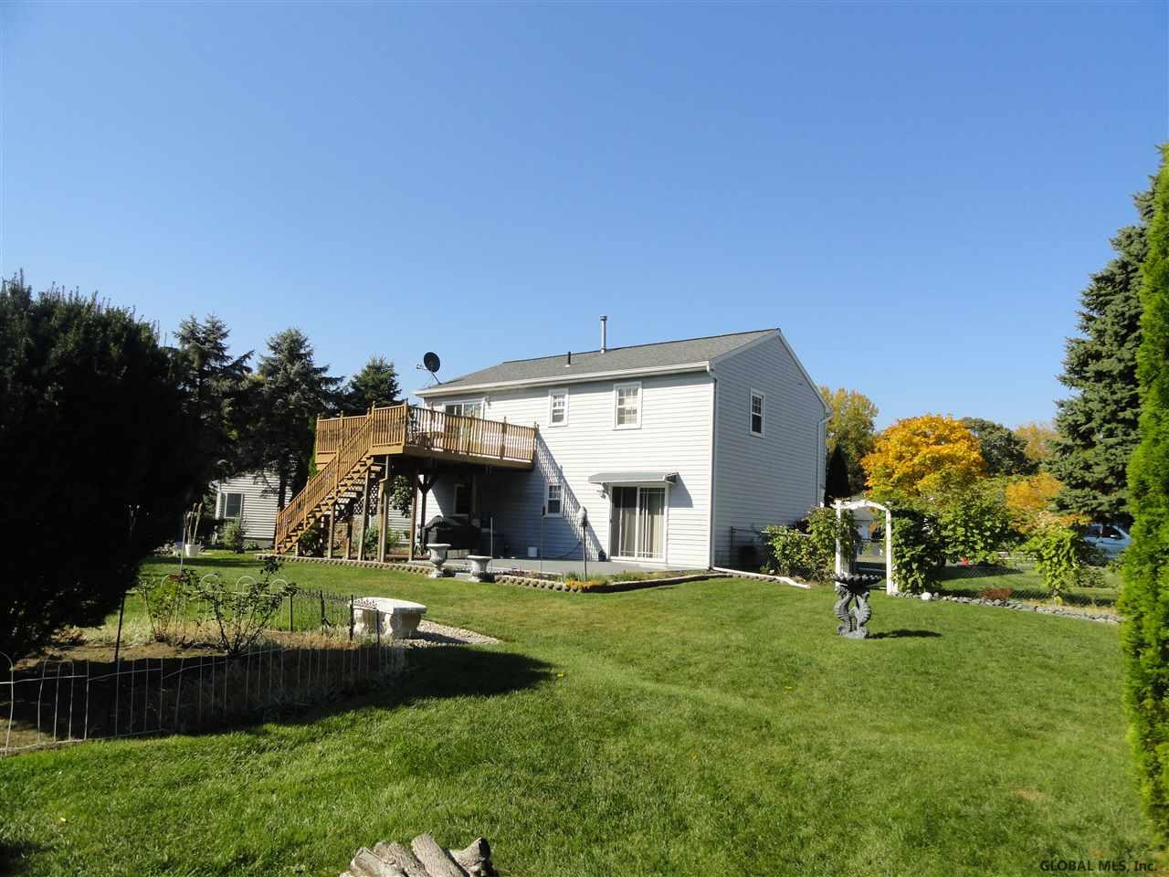 42 Dowling Road Colonie, NY 12205 - Photo 5 of 25 Photo 5
