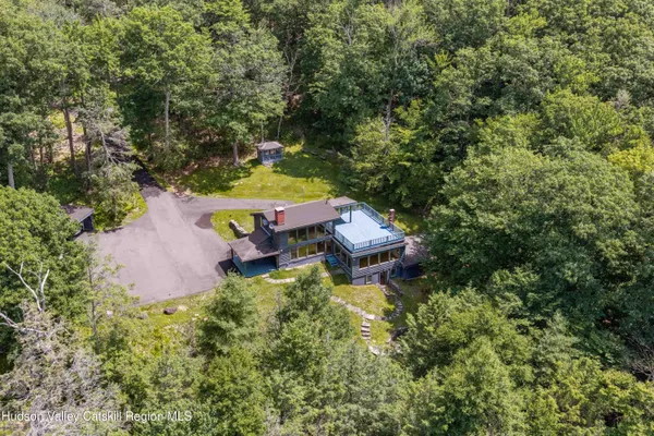 $815,000 | 376 Abbey Road, Mount Tremper, NY 12457
