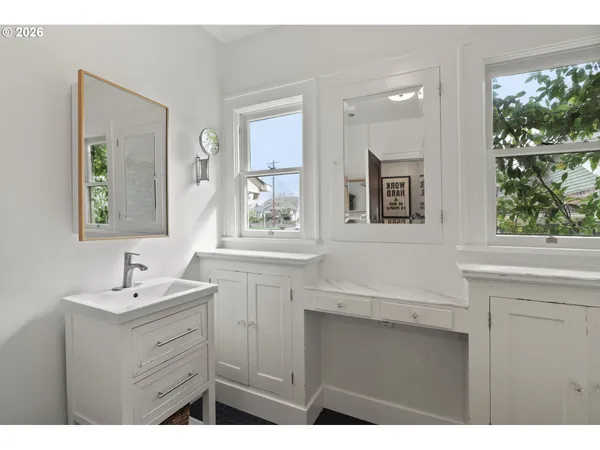 $875,000 | 1806 North Terry Street, Portland, OR 97217