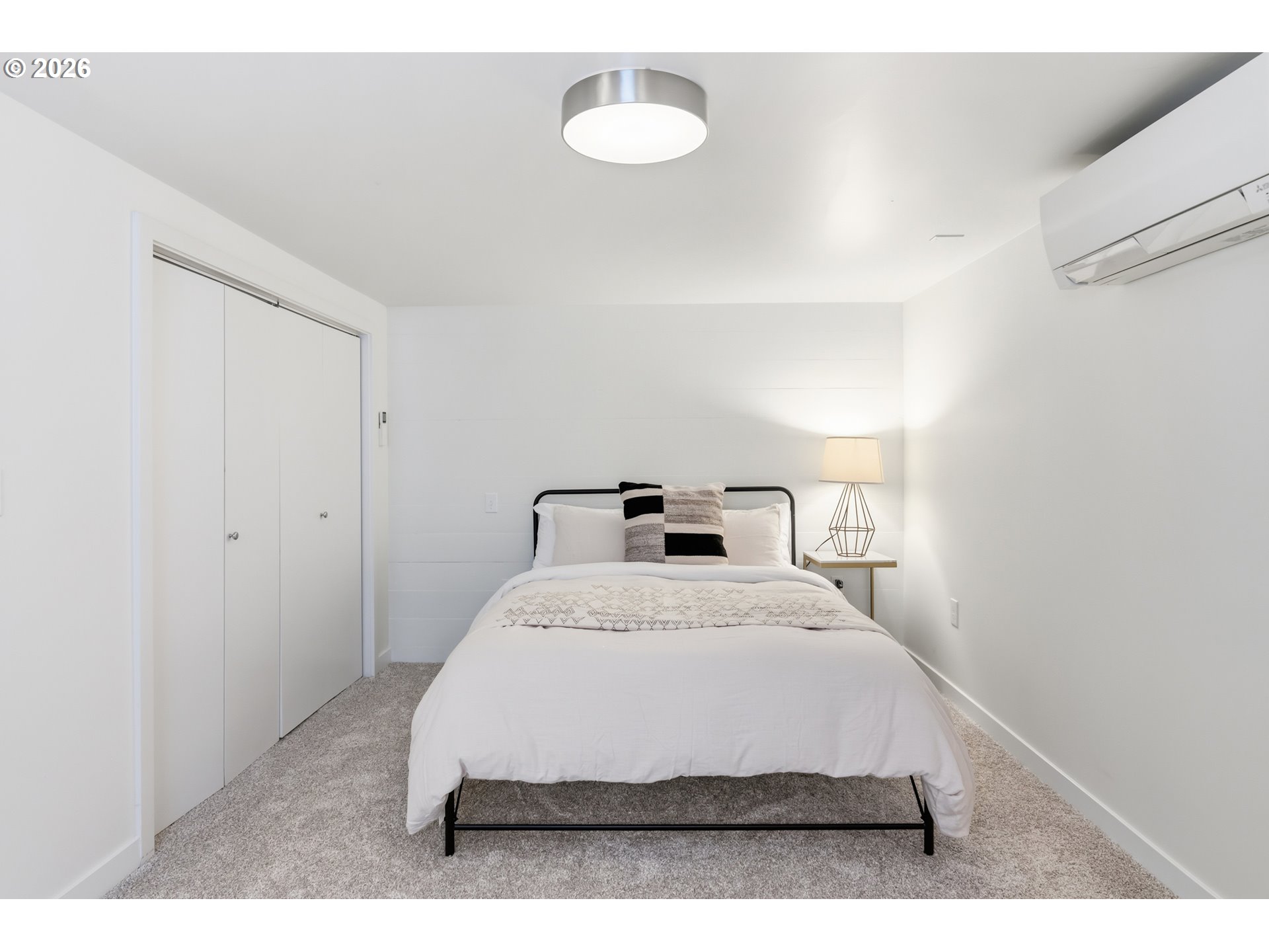 1806 North Terry Street Portland, OR 97217 - Photo 33 of 48 Bedroom