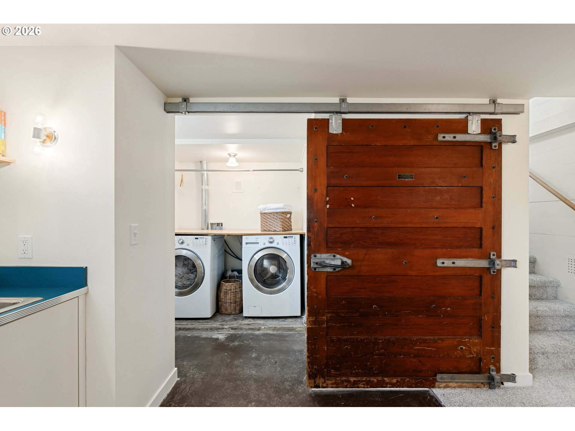 1806 North Terry Street Portland, OR 97217 - Photo 39 of 48 Laundry