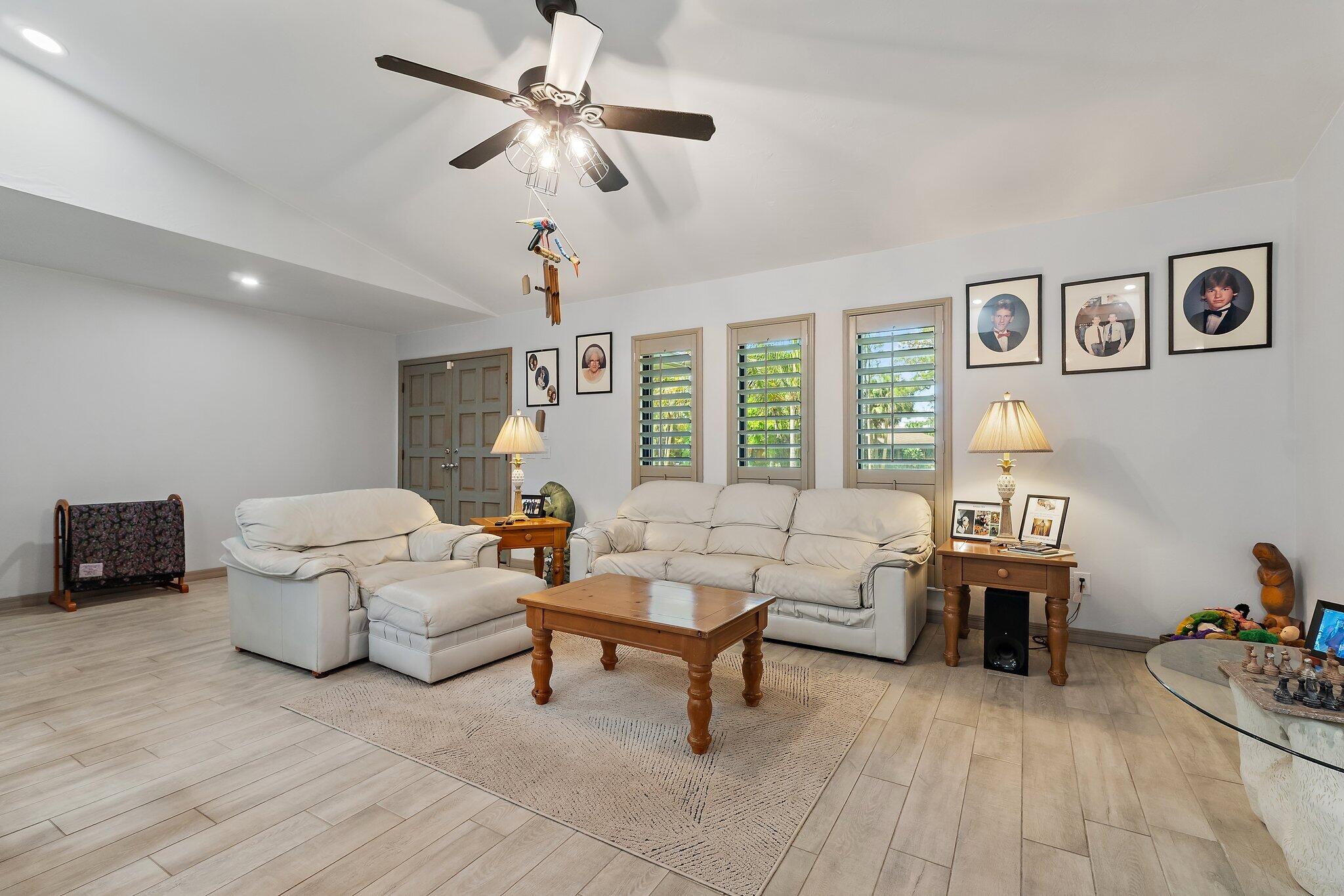 1880 Southwest Belgrave Terrace Stuart, FL 34997 - Photo 8 of 60 033-1880SWBelgraveTerr-Stuart-SMALL