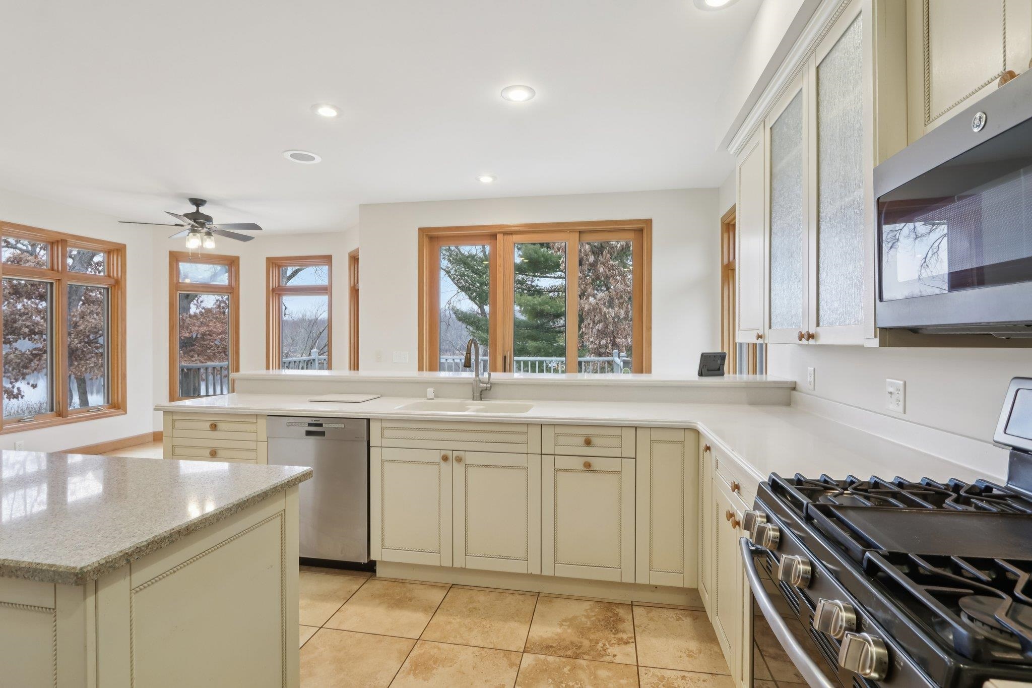 N4371 County Road V Poynette, WI 53955 - Photo 15 of 72