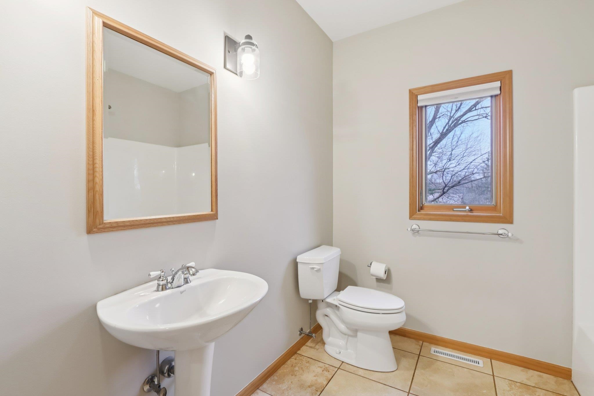 N4371 County Road V Poynette, WI 53955 - Photo 27 of 72