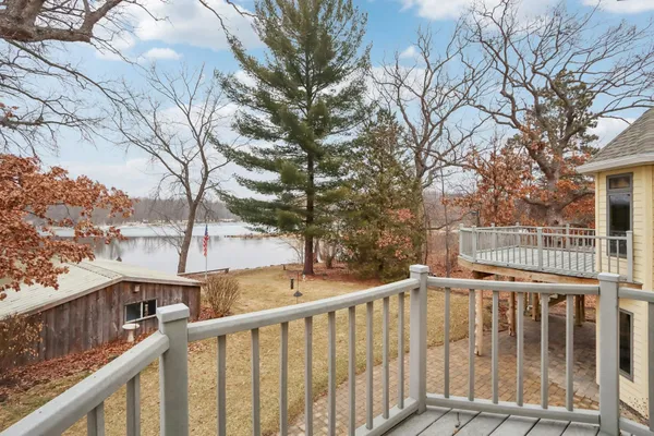 $919,900 | N4371 County Road V, Poynette, WI 53955