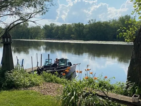 $919,900 | N4371 County Road V, Poynette, WI 53955