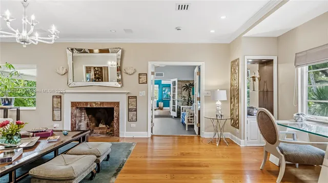 $4,800,000 | 4805 Cherokee Avenue, Miami Beach, FL 33140