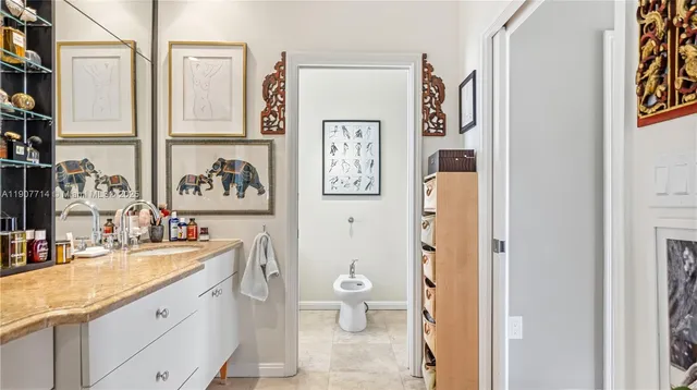 $4,800,000 | 4805 Cherokee Avenue, Miami Beach, FL 33140