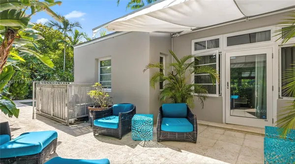 $4,800,000 | 4805 Cherokee Avenue, Miami Beach, FL 33140