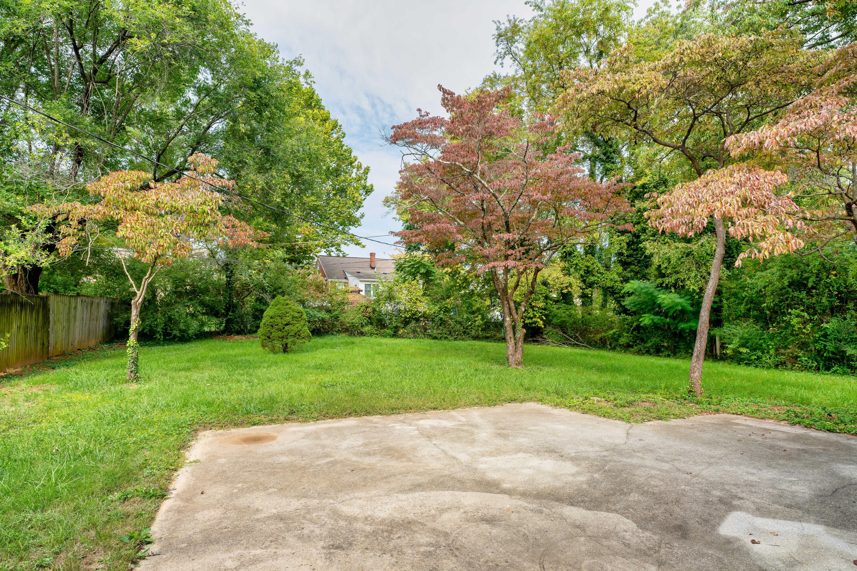 1905 Langdon Road Southwest Roanoke, VA 24015 - Photo 5 of 10 backyard