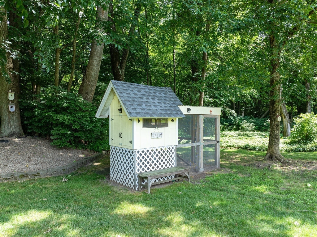 25 Spring Valley Road East Longmeadow, MA 01028 - Photo 40 of 42 Gallery Image 40