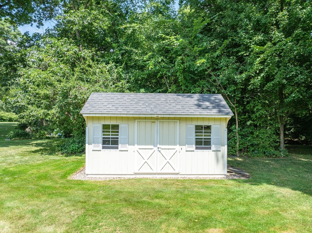 25 Spring Valley Road East Longmeadow, MA 01028 - Photo 41 of 42 Gallery Image 41