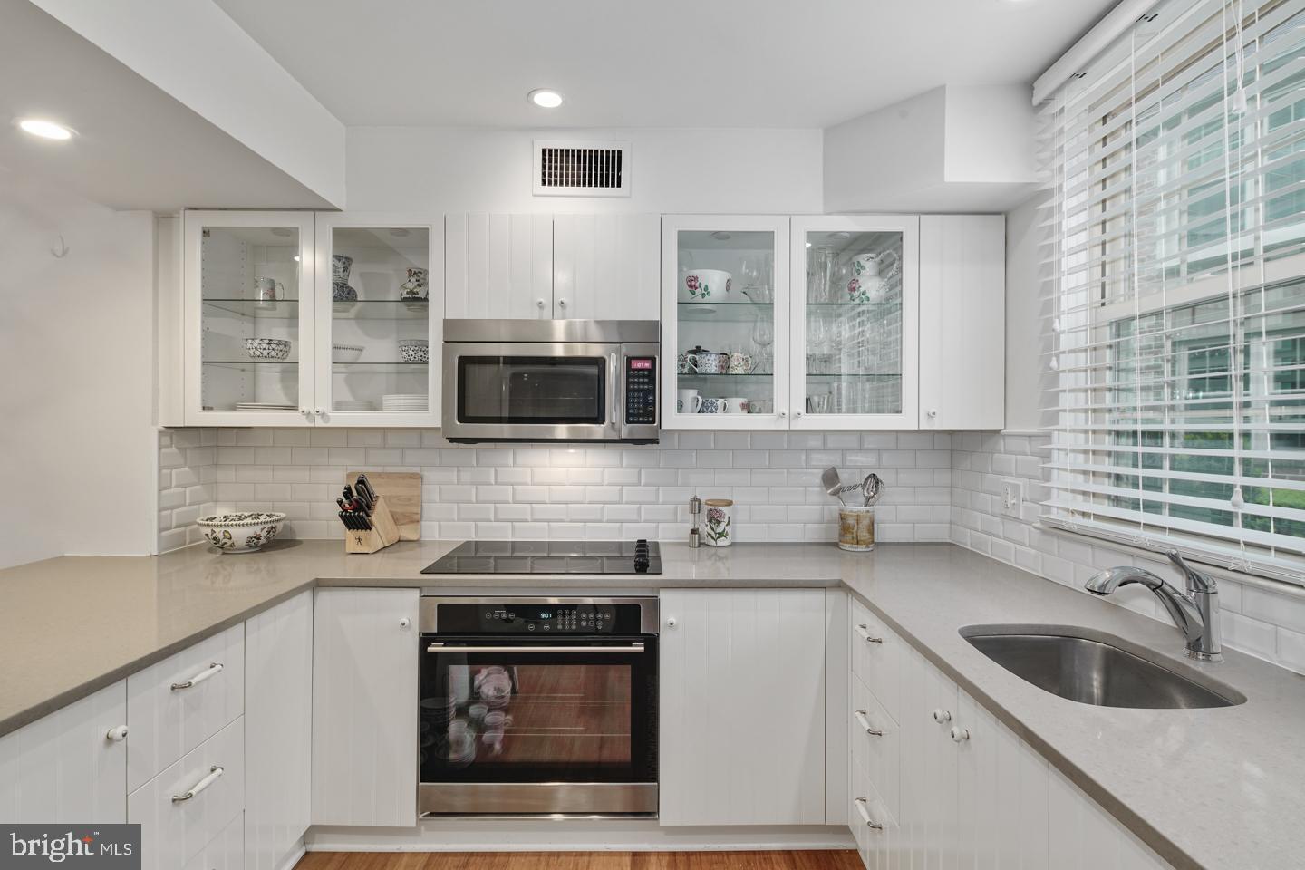 104 Lantoga Road, Unit 3 Wayne, PA 19087 - Photo 6 of 25 Gallery Image 6