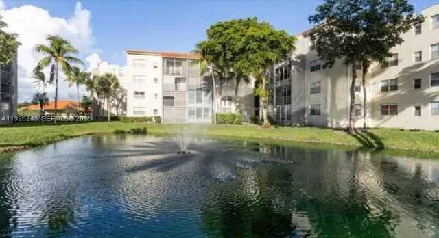 $1,500 | 1820 Southwest 81st Avenue, Unit 3406, North Lauderdale, FL 33068