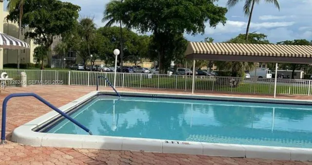$1,500 | 1820 Southwest 81st Avenue, Unit 3406, North Lauderdale, FL 33068