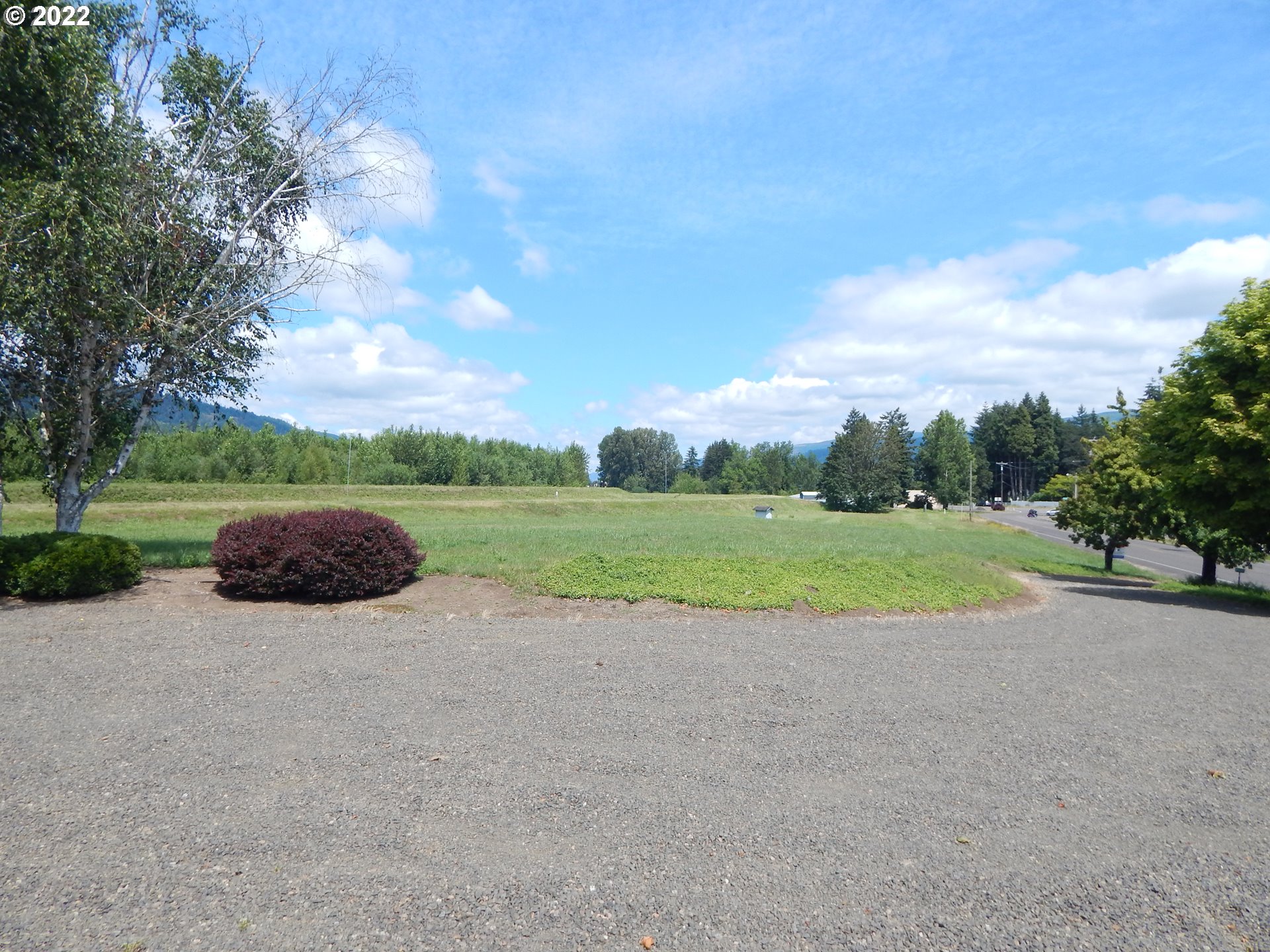 39321 Camp Creek Road Springfield, OR 97478 - Photo 26 of 32 a view of outdoor space with city view