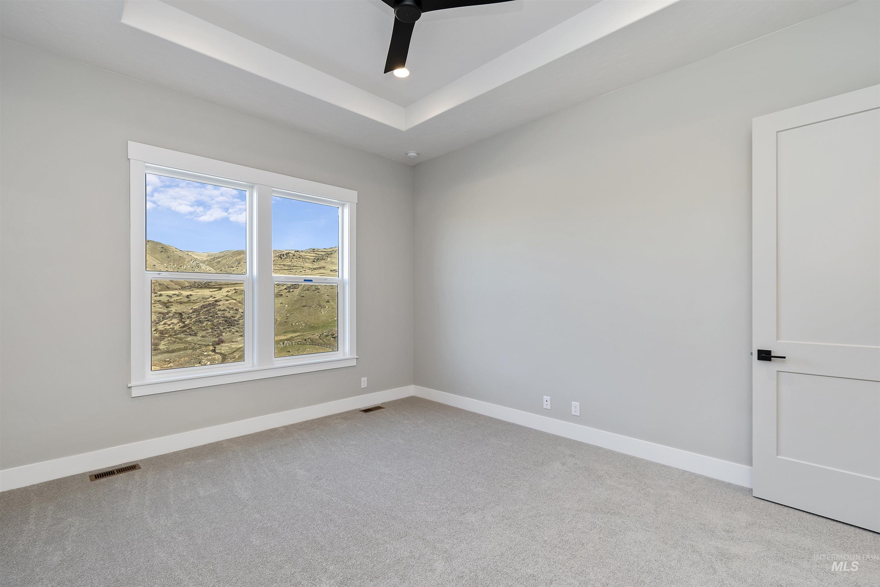 6402 East One Tree Place Eagle, ID 83714 - Photo 16 of 27