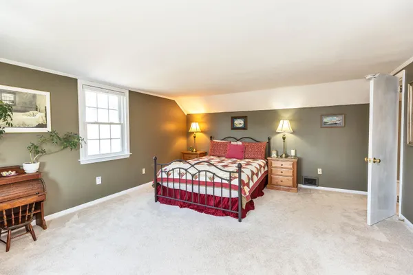 $625,000 | 82 Kaufmann Drive, Peterborough, NH 03458