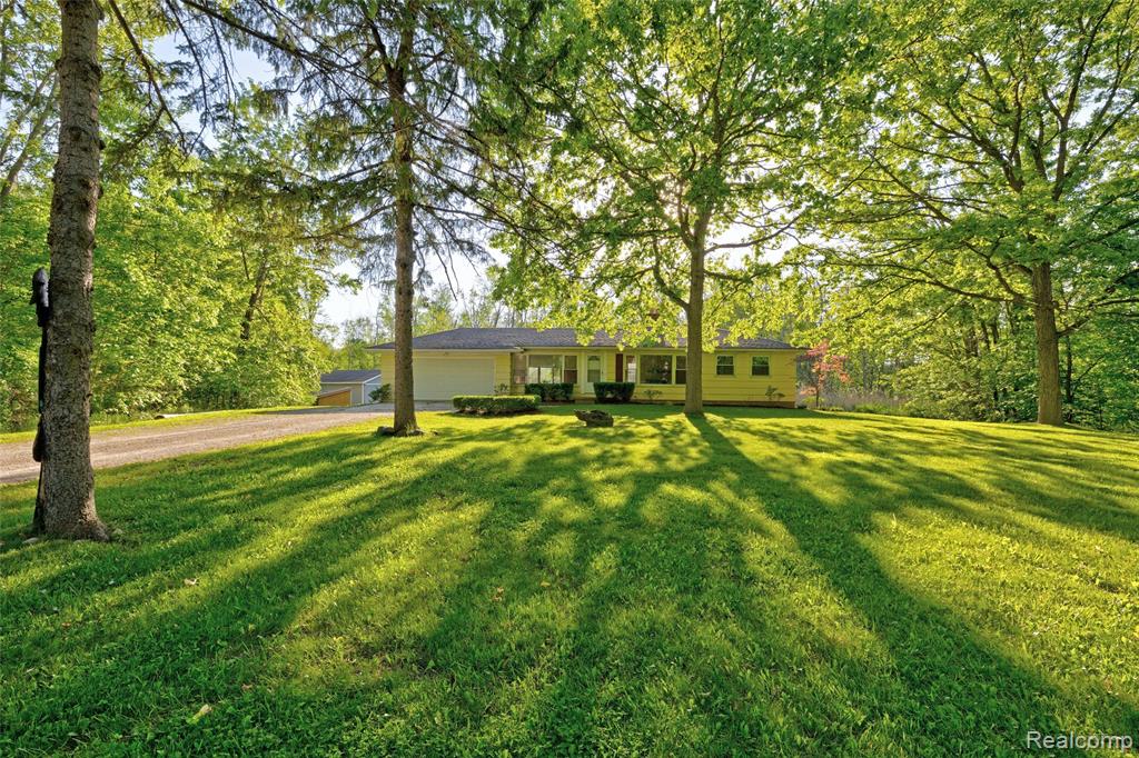 5890 Grange Hall Road Holly, MI 48442 - Photo 54 of 67