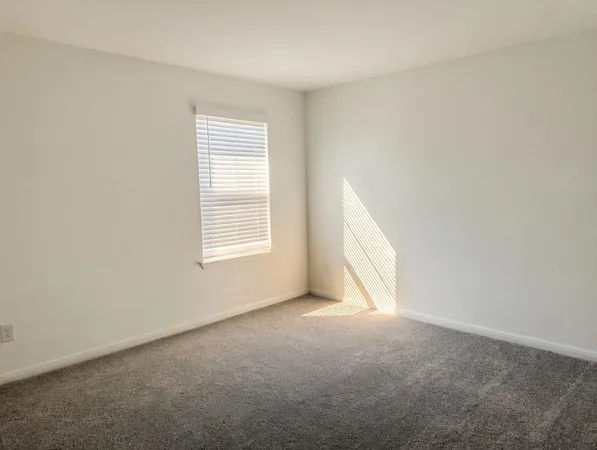 $3,500 | 4002 Wynn Road, Hutto, TX 78634