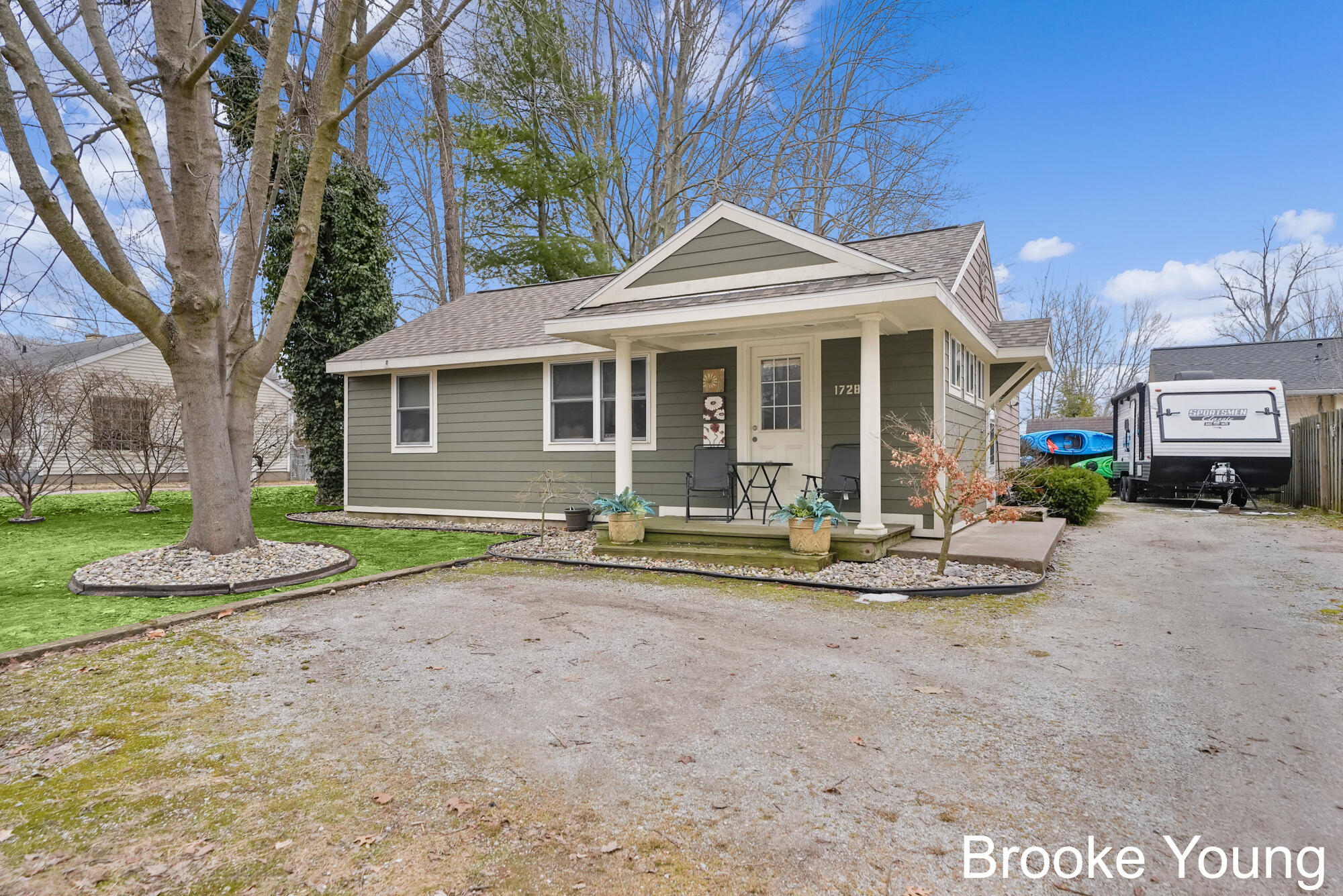 17288 West Spring Lake Road Spring Lake, MI 49456 - Photo 3 of 34 _CR_1315