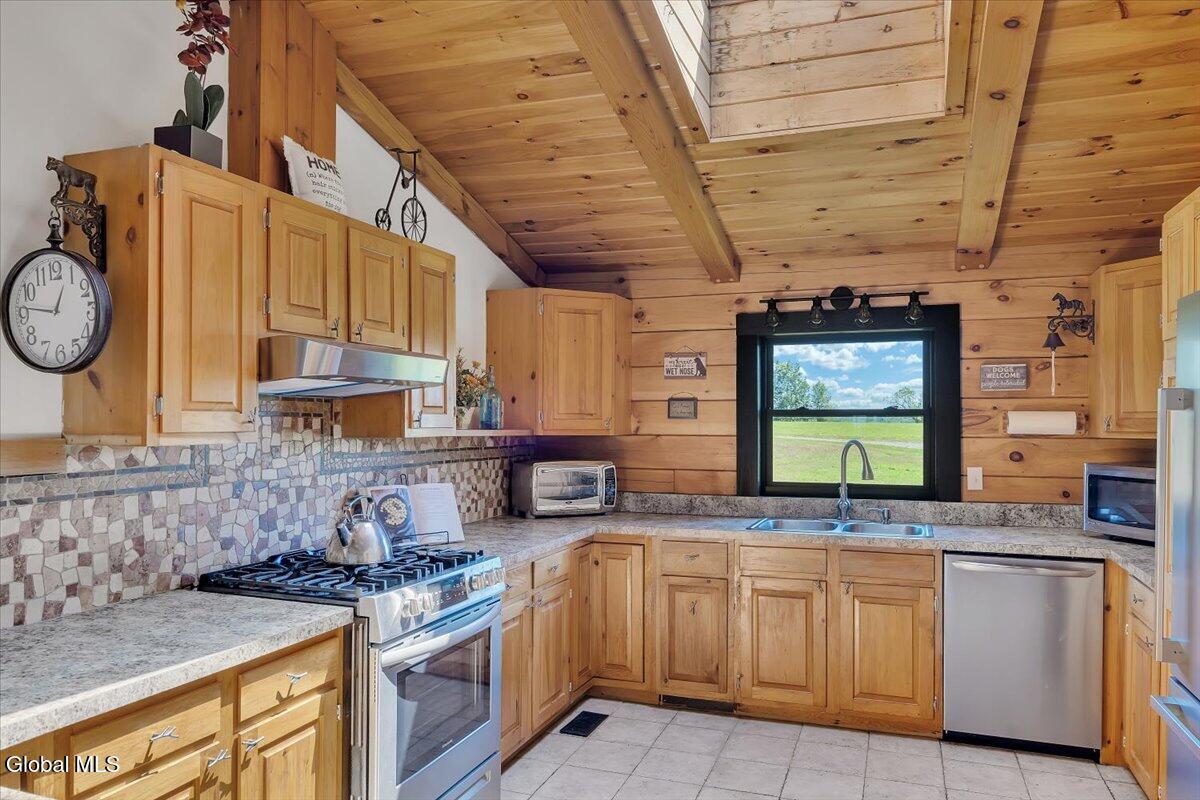 118 Stone Ridge Drive Summit, NY 12093 - Photo 26 of 89 25-P1540754