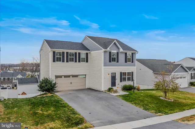 $349,900 | 338 Salida Trail, Martinsburg, WV 25403