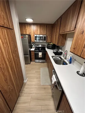 $680,000 | 1030 Golden Springs Drive, Unit B, Diamond Bar, CA 91765