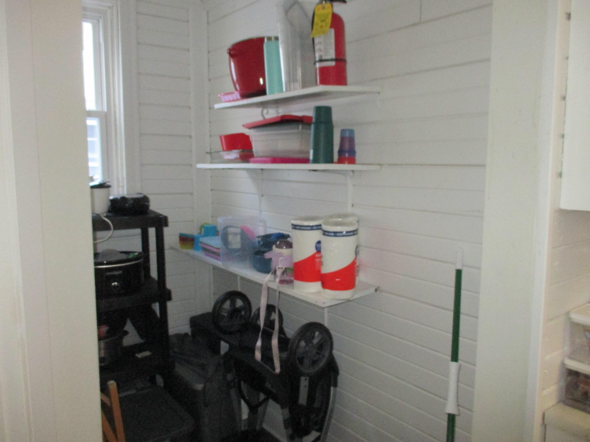 2842 North 16th Street Milwaukee, WI 53206 - Photo 12 of 30 IMG_2847