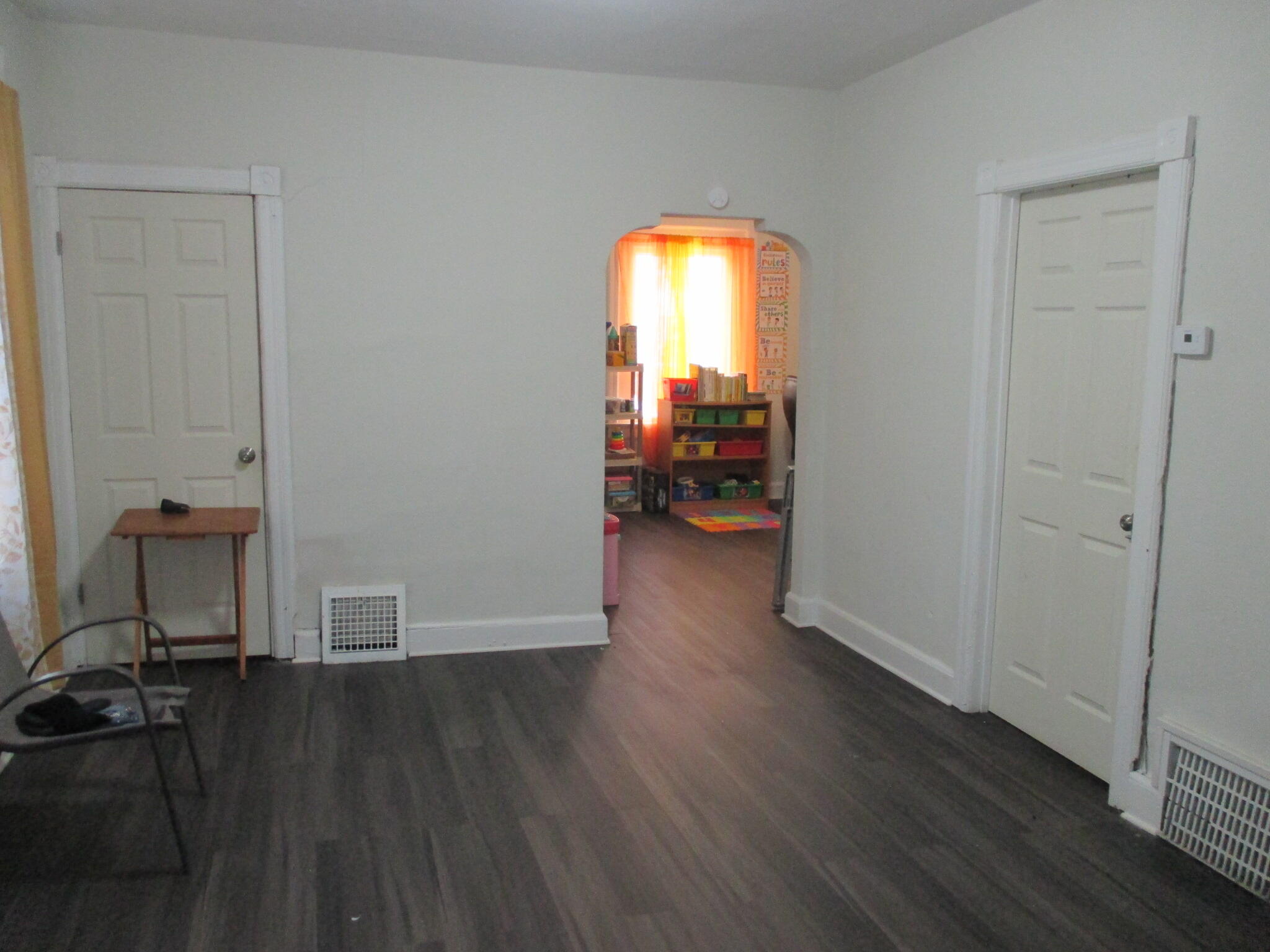 2842 North 16th Street Milwaukee, WI 53206 - Photo 9 of 30 IMG_2844