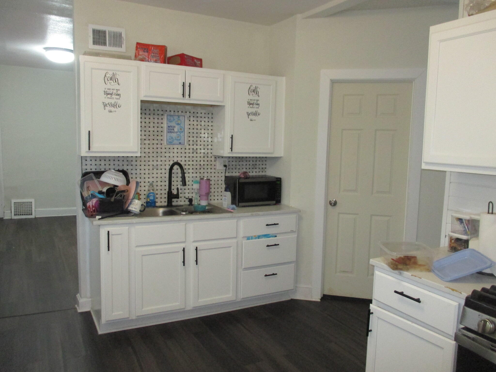 2842 North 16th Street Milwaukee, WI 53206 - Photo 10 of 30 IMG_2845