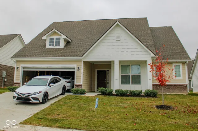 $380,000 | 2538 Riviera Place, Greenwood, IN 46143