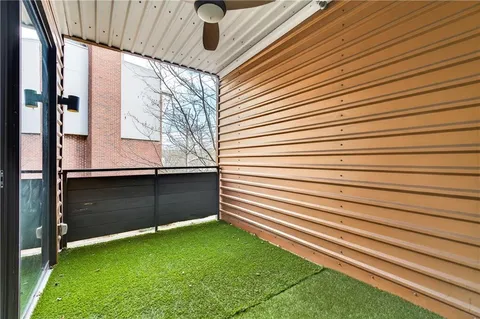 $375,000 | 972 DeKalb Avenue Northeast, Unit 202, Atlanta, GA 30307