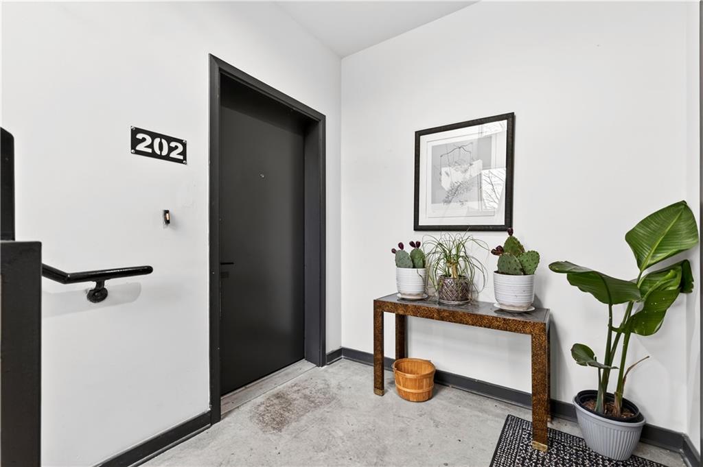 972 DeKalb Avenue Northeast, Unit 202 Atlanta, GA 30307 - Photo 25 of 38