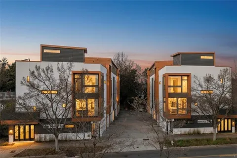 $375,000 | 972 DeKalb Avenue Northeast, Unit 202, Atlanta, GA 30307