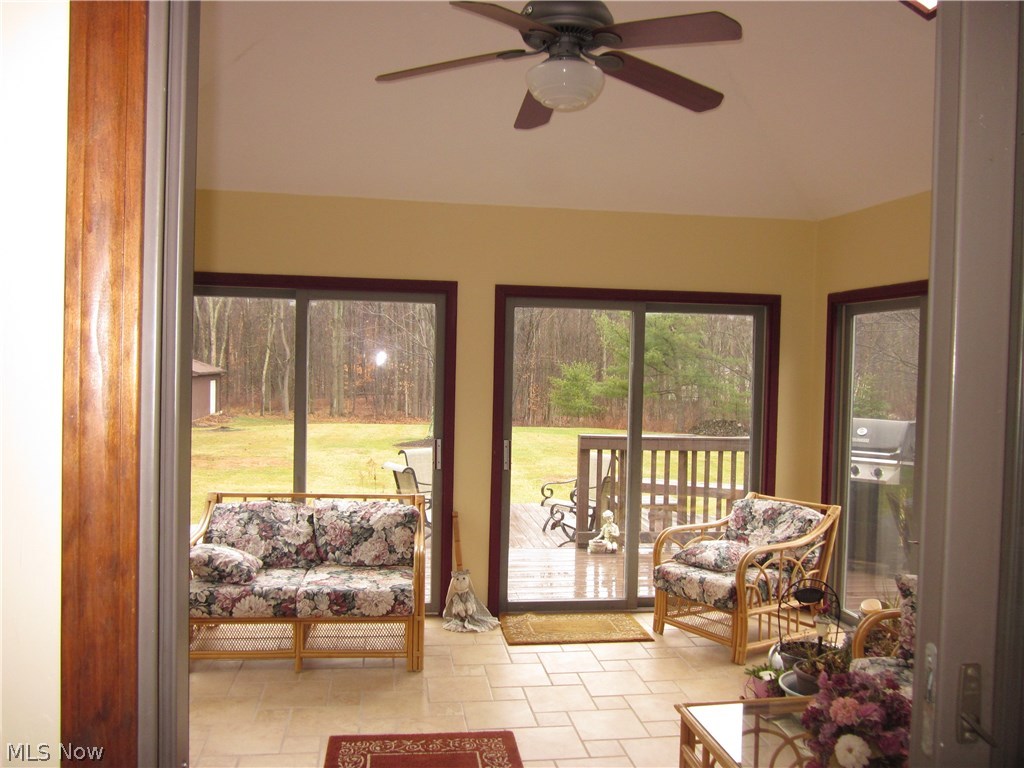 8621 Cable Line Road Ravenna, OH 44266 - Photo 14 of 32