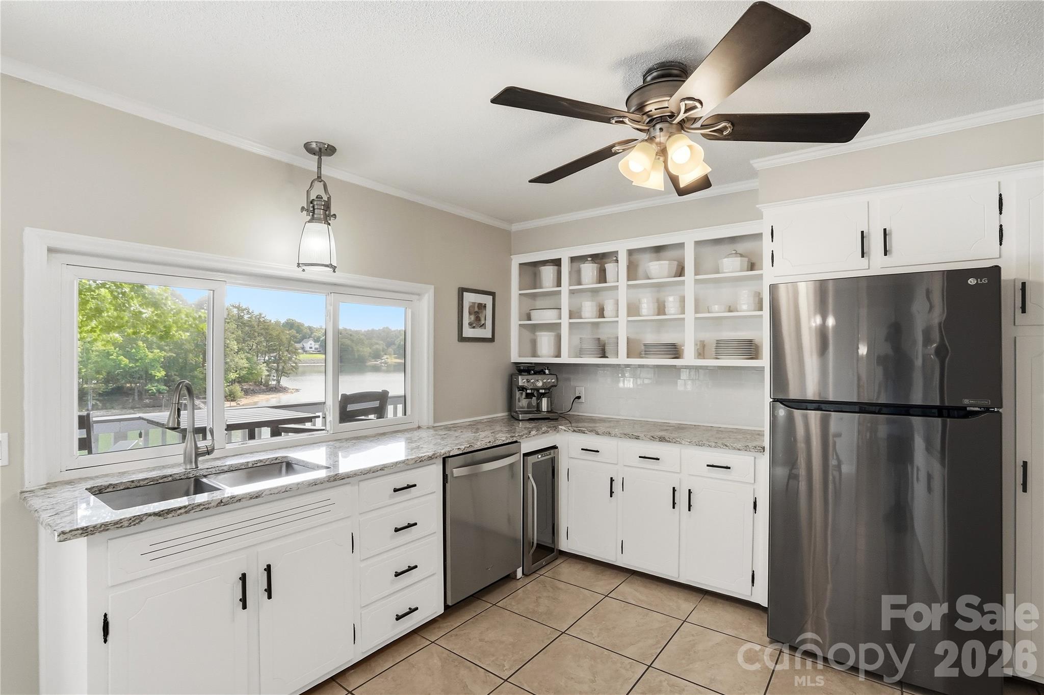 1113 Palmyra Drive Tega Cay, SC 29708 - Photo 13 of 47