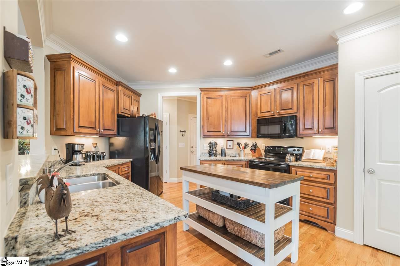 112 Claiborne Road Piedmont, SC 29673 - Photo 8 of 30 Gallery Image 8
