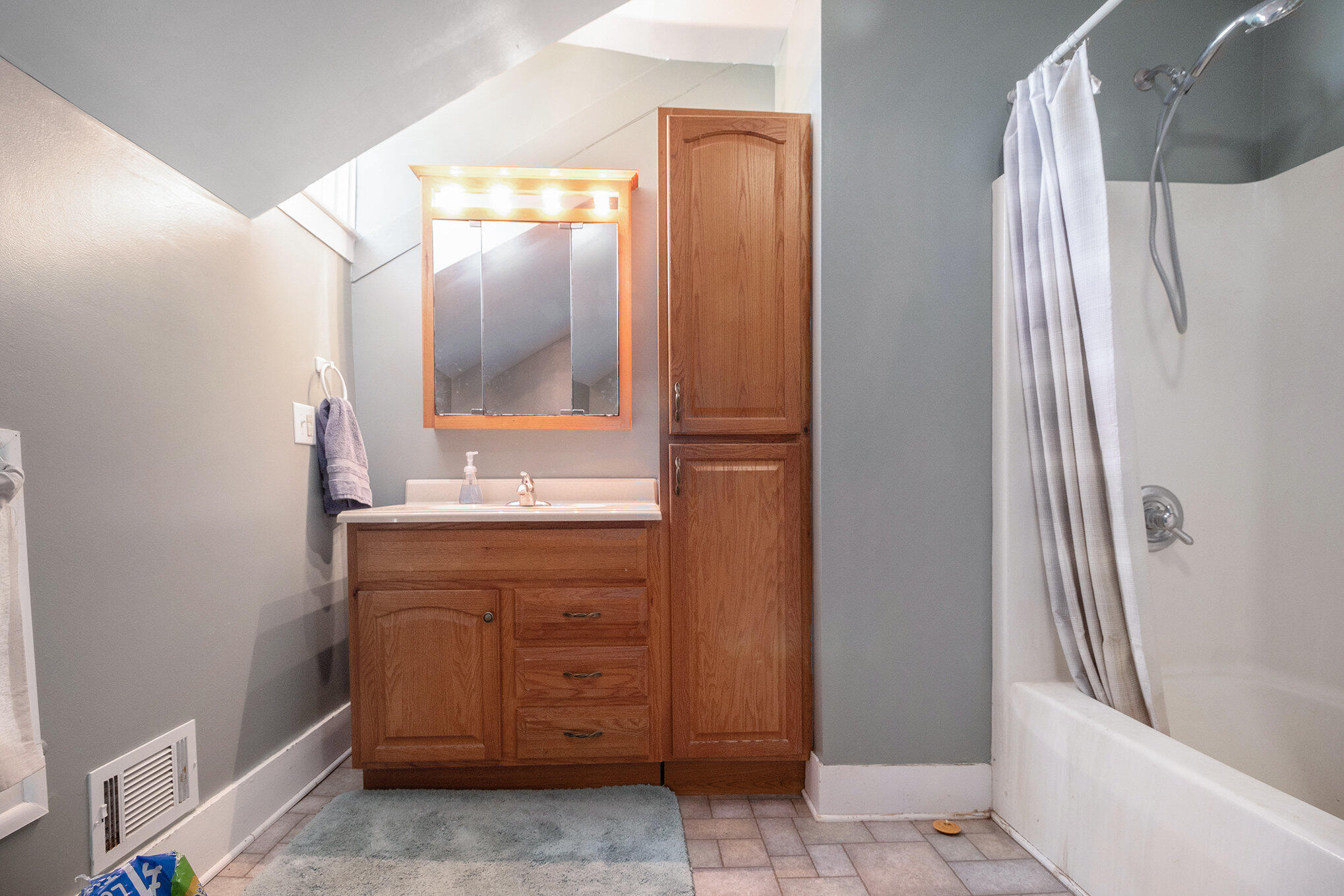 10139 Cadmus Road Clayton, MI 49235 - Photo 20 of 31 018_img_0455_749