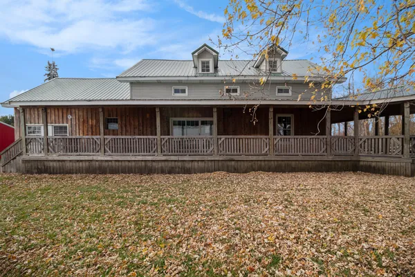 $499,900 | 10139 Cadmus Road, Clayton, MI 49235