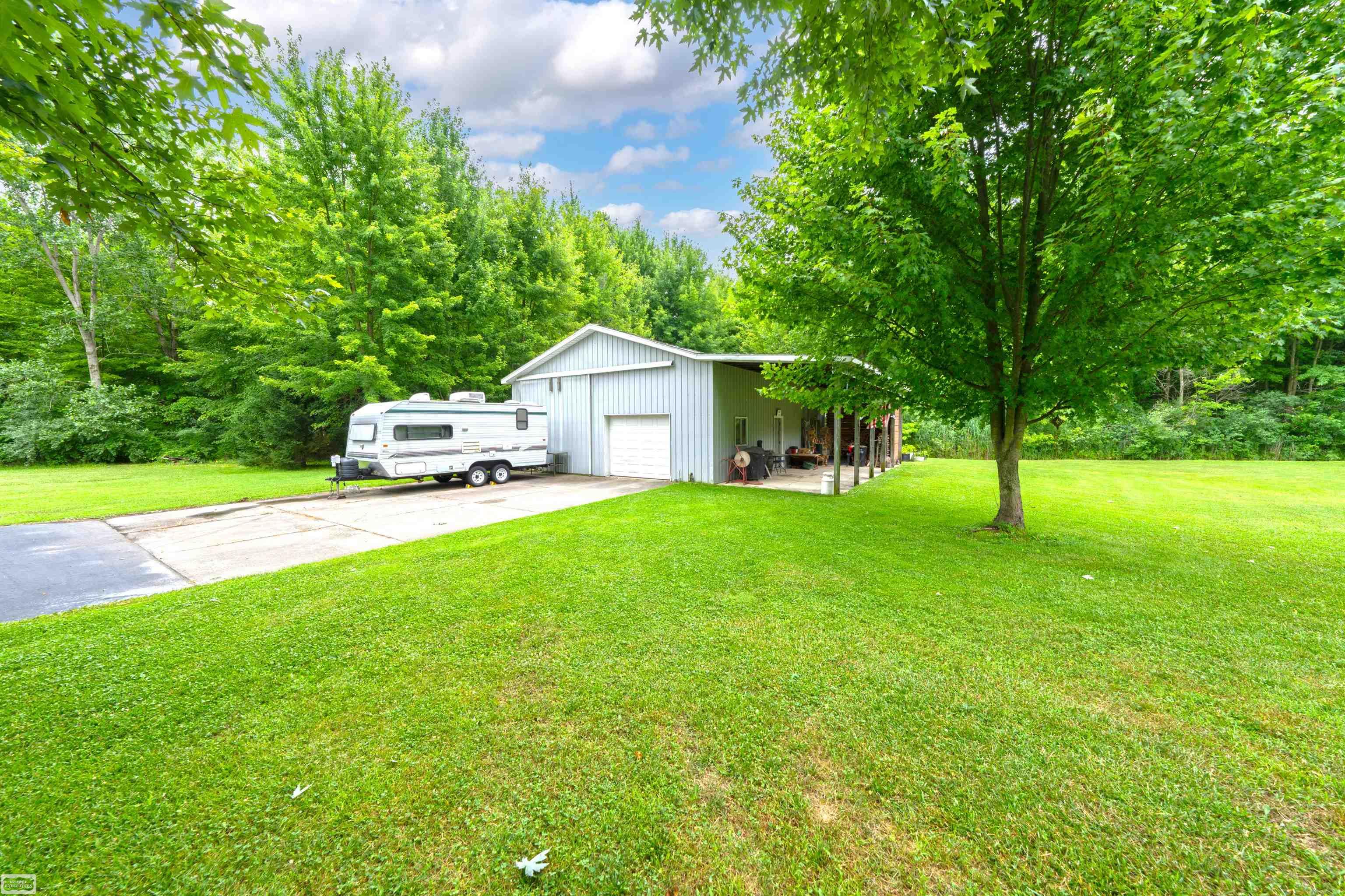 6219 Short Cut Road Marine City, MI 48039 - Photo 48 of 60 50181365-41e44fea-1f62-4fa3-868c-8b069c71989e.JPG