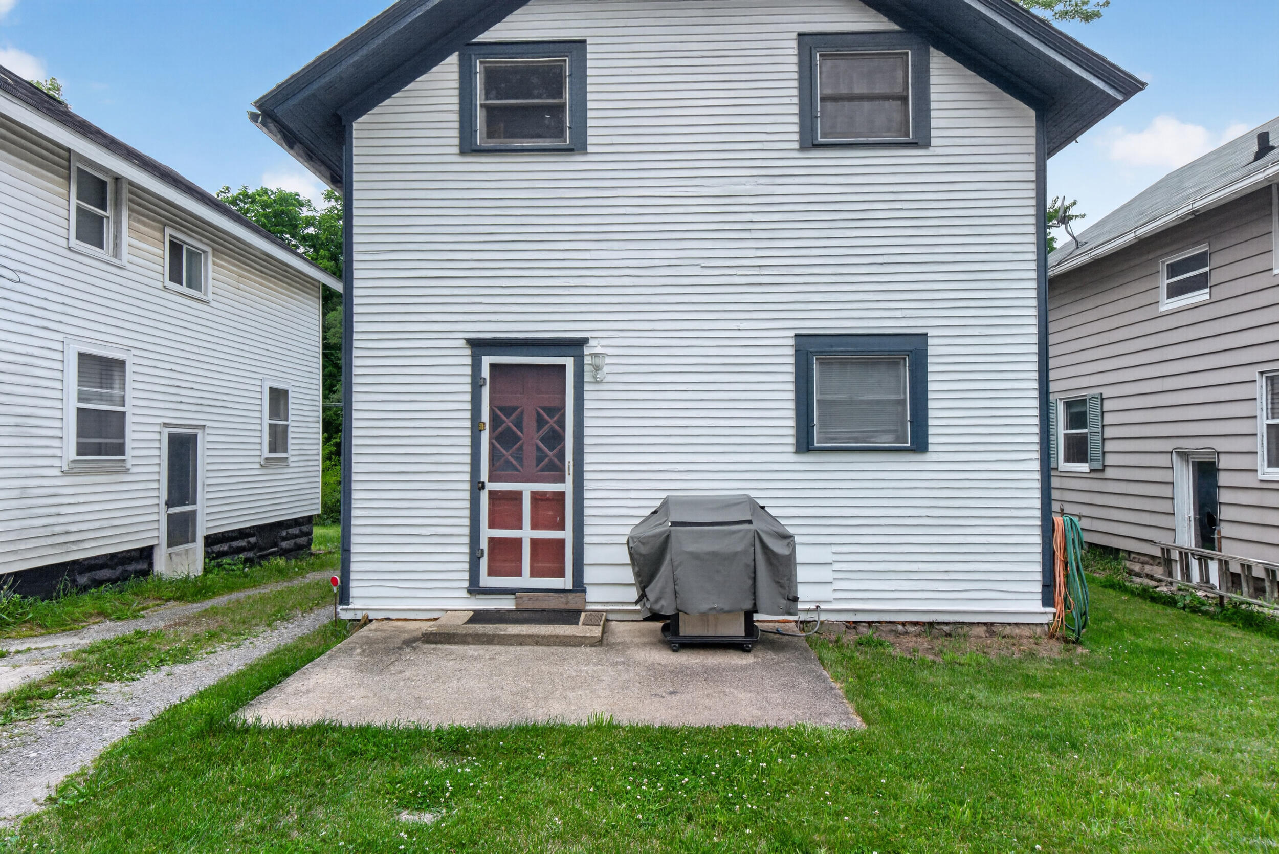 305 Watts Street Jackson, MI 49203 - Photo 27 of 35 305 Watts Street, Jackson, MI 49203