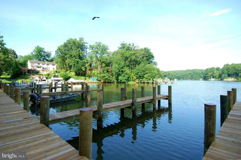 Rogers Heights Road, Unit 5 Annapolis, MD 21401 - Photo 6 of 12 Boat Slip Allotted to Each Homesite