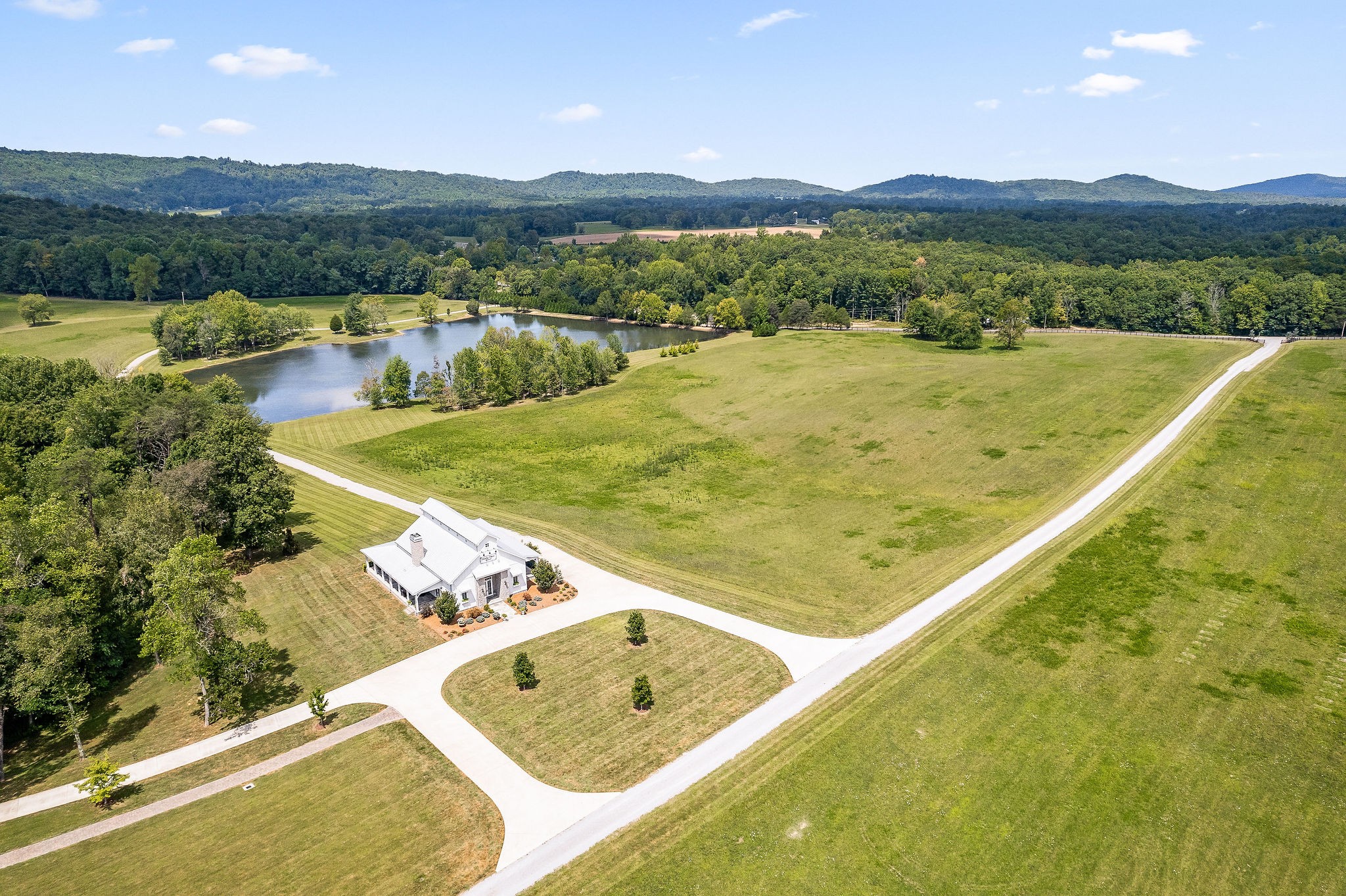 2641 Stamps Shady Grove Road Monterey, TN 38574 - Photo 32 of 70