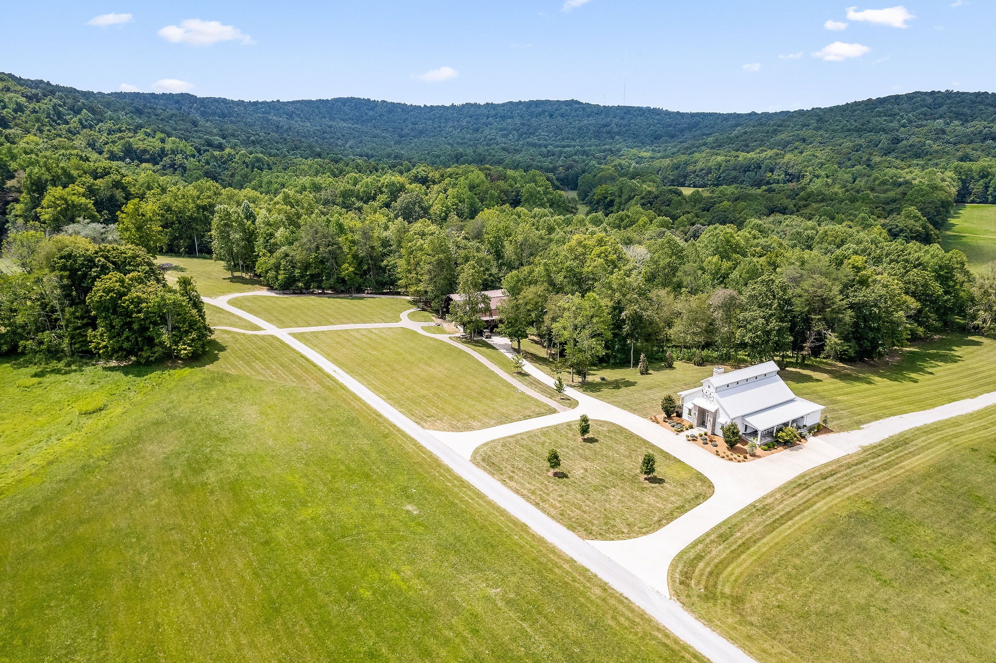2641 Stamps Shady Grove Road Monterey, TN 38574 - Photo 34 of 70 a view of a swimming pool with a yard