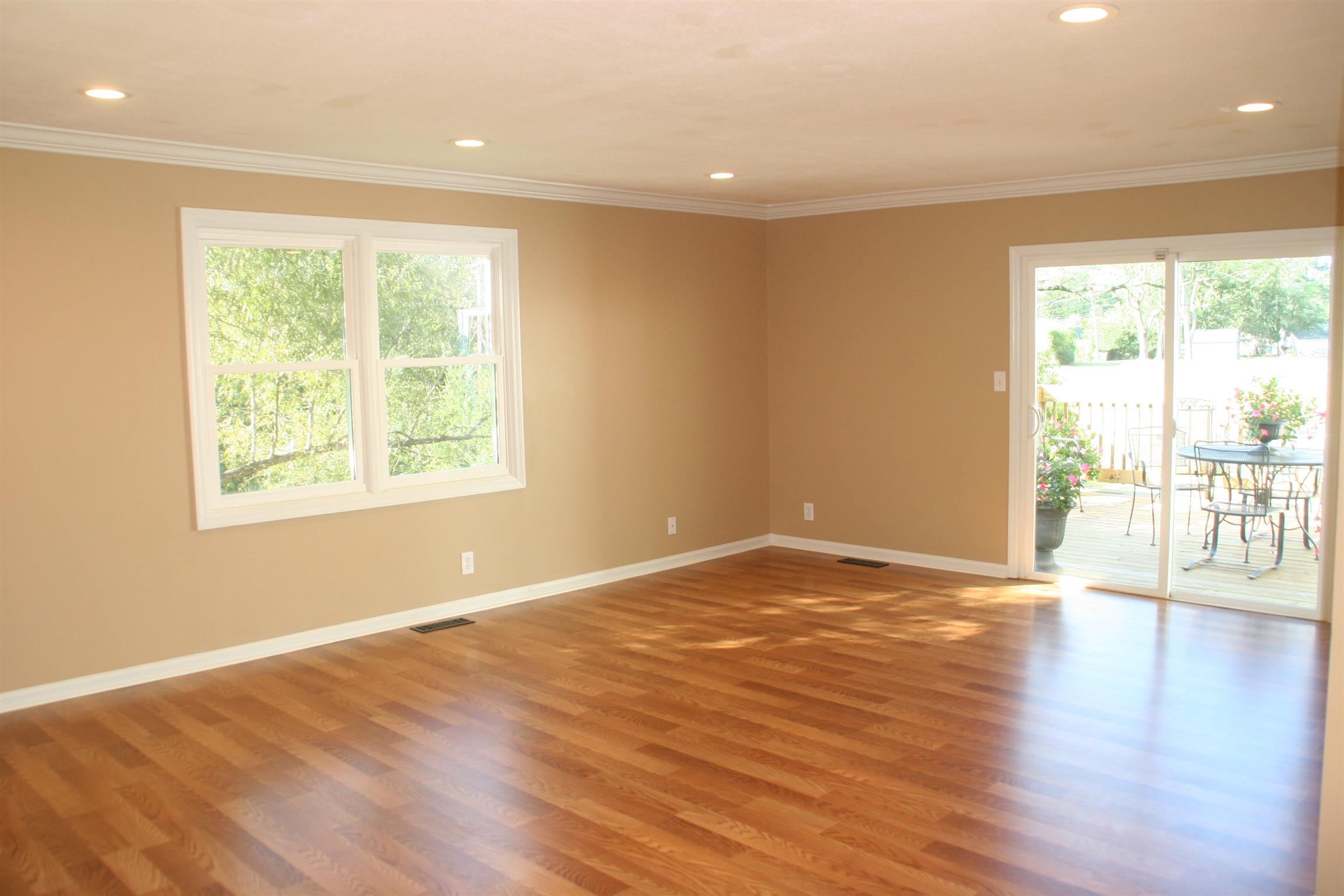 502 High Point Road Clarksville, TN 37042 - Photo 13 of 30 This is the Other Side of The Family Room. It Features so Much Natural Lighting, Great Views of the Back Yard & Another Deck to the Right!