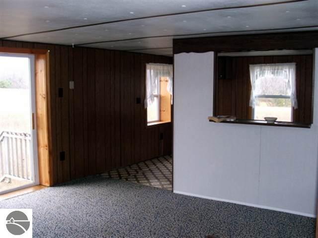 1787 Cool Road Southeast Kalkaska, MI 49646 - Photo 4 of 13 1721592-3.JPG