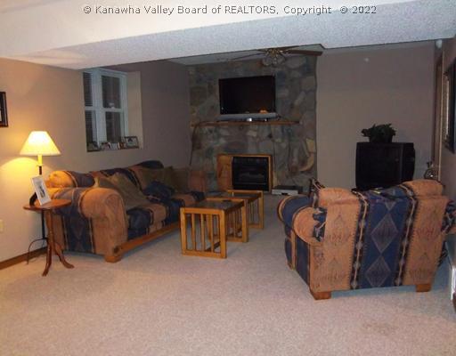 97 Rustic Highlands Road Hurricane, WV 25526 - Photo 6 of 8 Den/Family/Great Room.