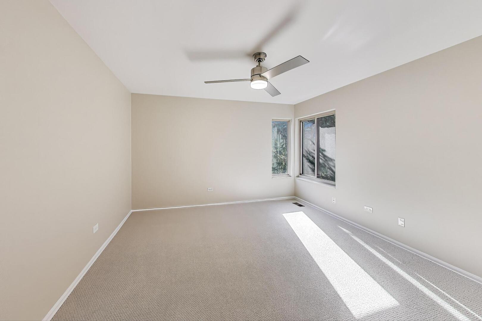 25 Shoreline Road, Unit B Lake Barrington, IL 60010 - Photo 19 of 34 Gallery Image 19